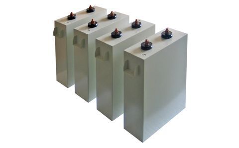 如何區(qū)分電容器的正負(fù)極？